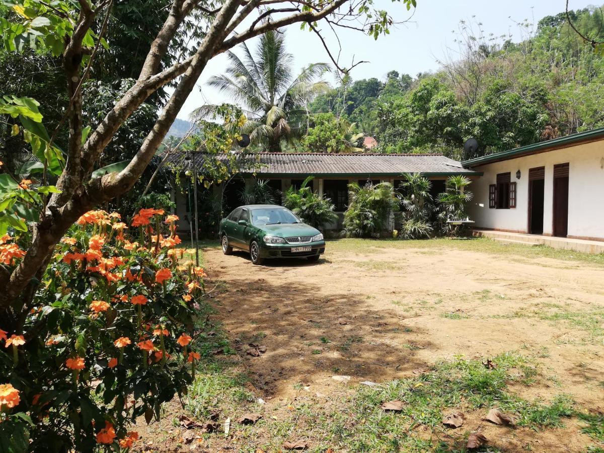 Leaf Guest House Gampola Dış mekan fotoğraf